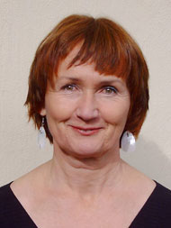 Das Bild zeigt eine Portraitaufnahme von Inge Olivia Wacker